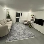 Apartment Cozy Ground Floor